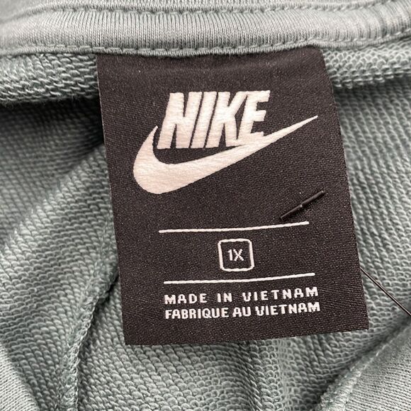 Nike woman’s romper   - Picture 6 of 16